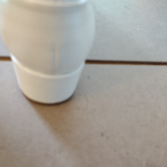 Preowned Women's Didifu White Leather Pumps Size 10 - Picture 4 of 7